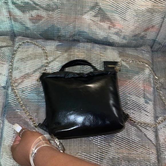 New Forever 21 bagpack/top handle - Picture 2 of 2